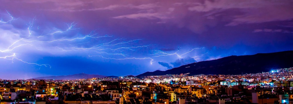 Como funciona un pararrayos